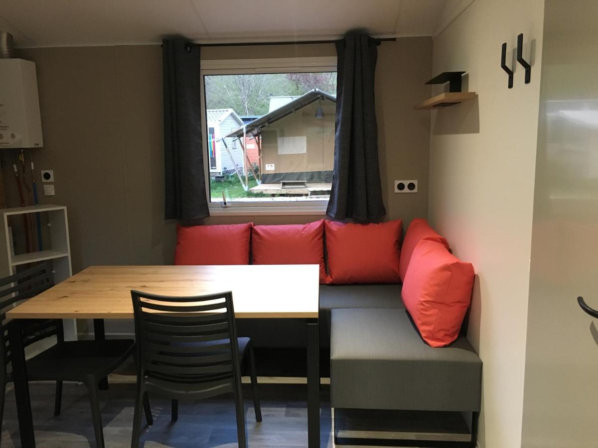 Camping de la Bonnette Caylus Esterno foto
