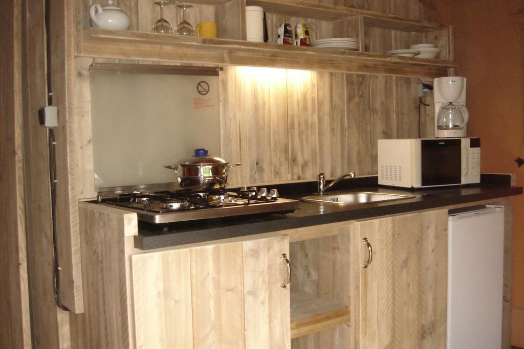 Camping de la Bonnette Caylus Esterno foto